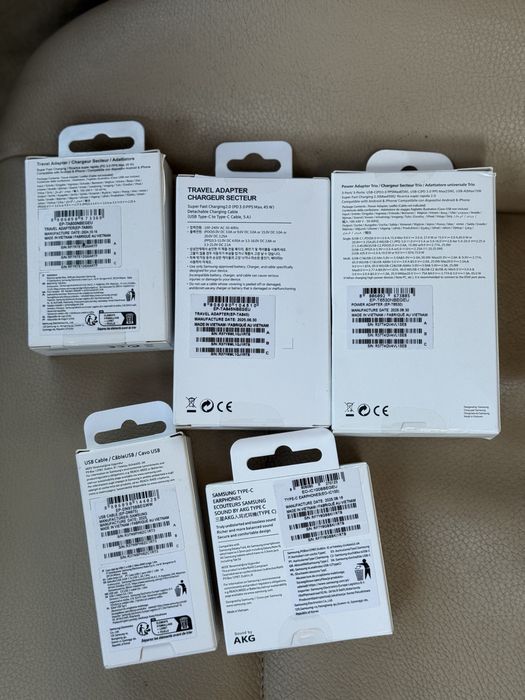 Adaptor Samsung 65W EP-T6530 Trio/Usb-C+A•NOU•Super Fast Charging