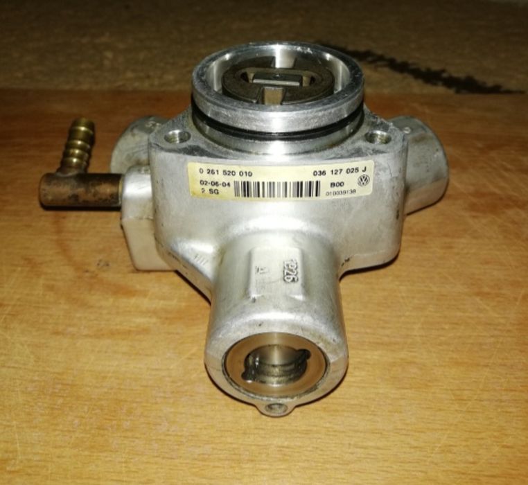 Reconditionez Pompă înaltă presiune golf4, bora, audi a2 1.6 fsi bad