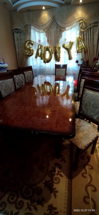 Столь и  стулья идеально