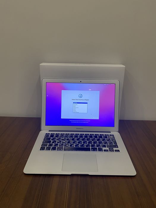 Macbook Air в хорошем состоянии