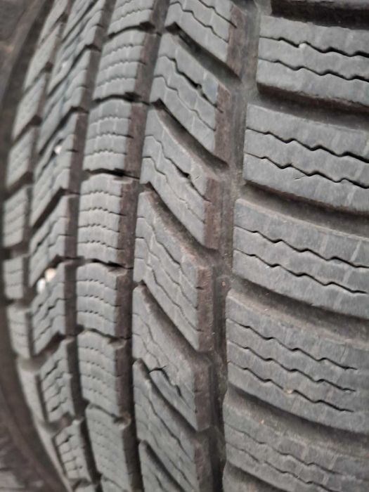 205/55 R17 Continental wintercontact