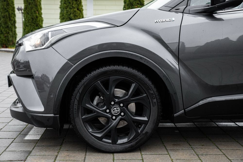 Toyota c-hr  hibrid 1.8 benzina automat
