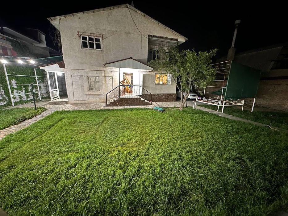 Dacha sotiladi Chirchiqda
