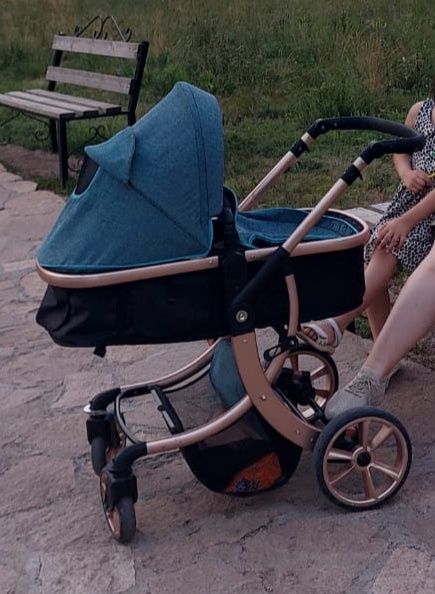 Продам детскую коляску