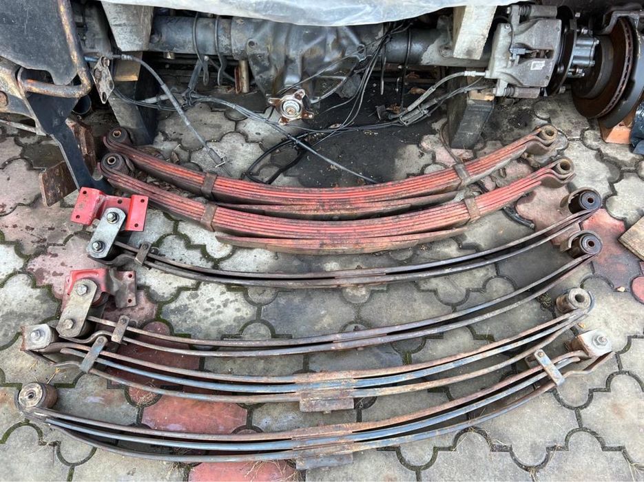 Arcuri si contra arcuri iveco