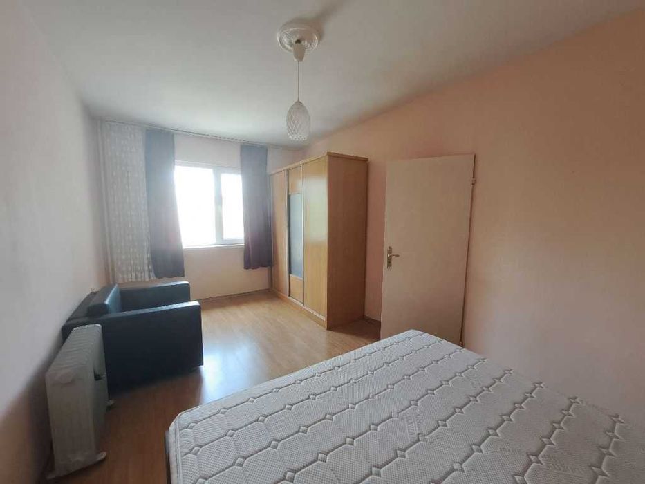 Дава се под наем Двустаен апартамент в София, Света Троица - 68 кв.м за 500 € - Снимка #1