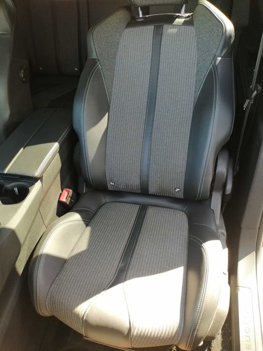 Interior semipiele peugeot 3008 5008 2022 scaune banchete