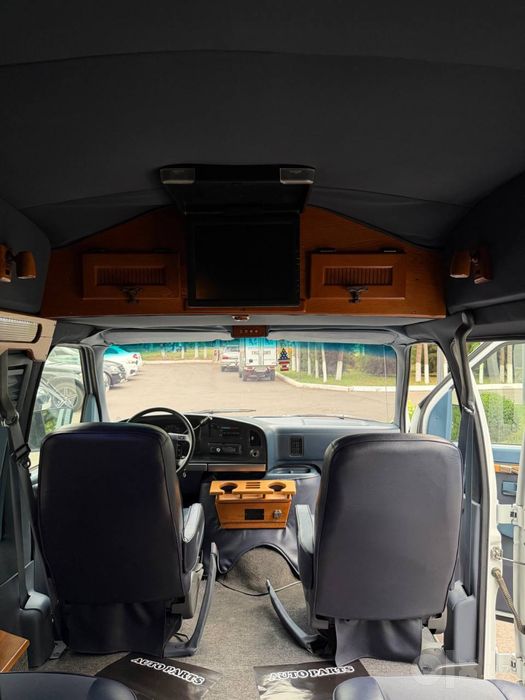 Ford econoline Dom na kolesa