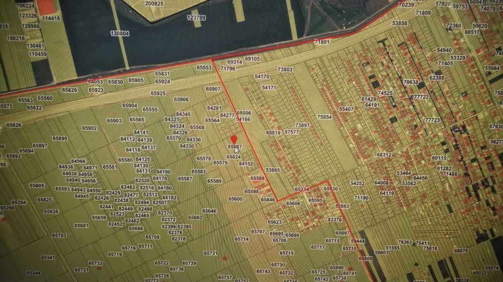 vand teren Vidra, Jud  Ifov langa autostrada A0