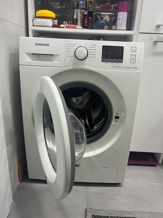 Mașină de spălat Samsung Eco Bubble Slim
