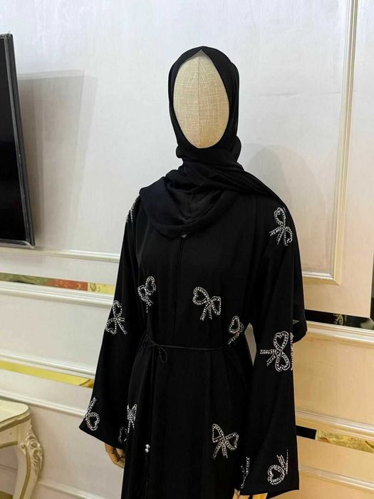 Abaya latofatli ayollar uchun