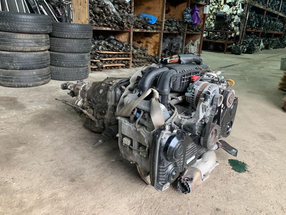 Контрактный двигатель Субару EJ20 объёмом 2.0л