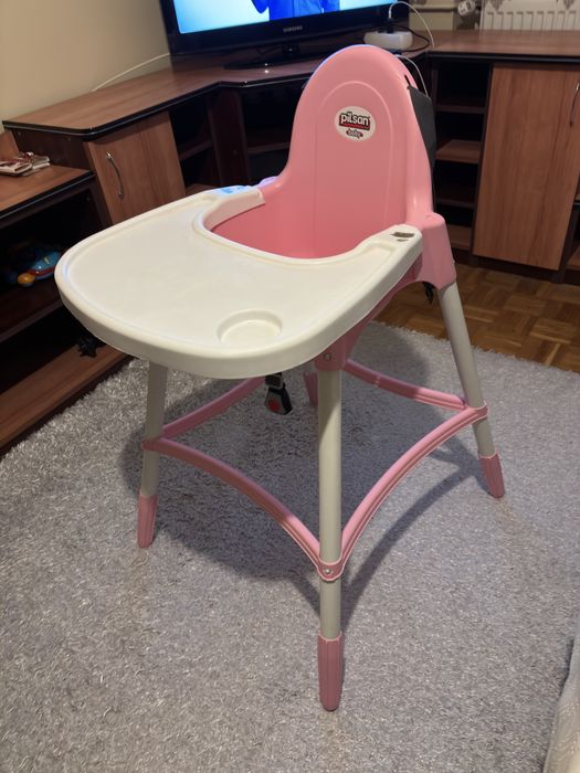 Scaun bebelusi roz simplu curat