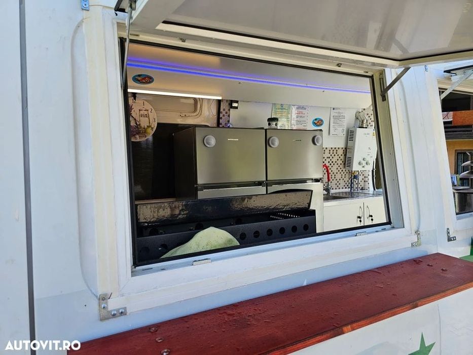 Opel Movano Food Truck 1.9 Diesel 2008 – complet amenajat și echipat