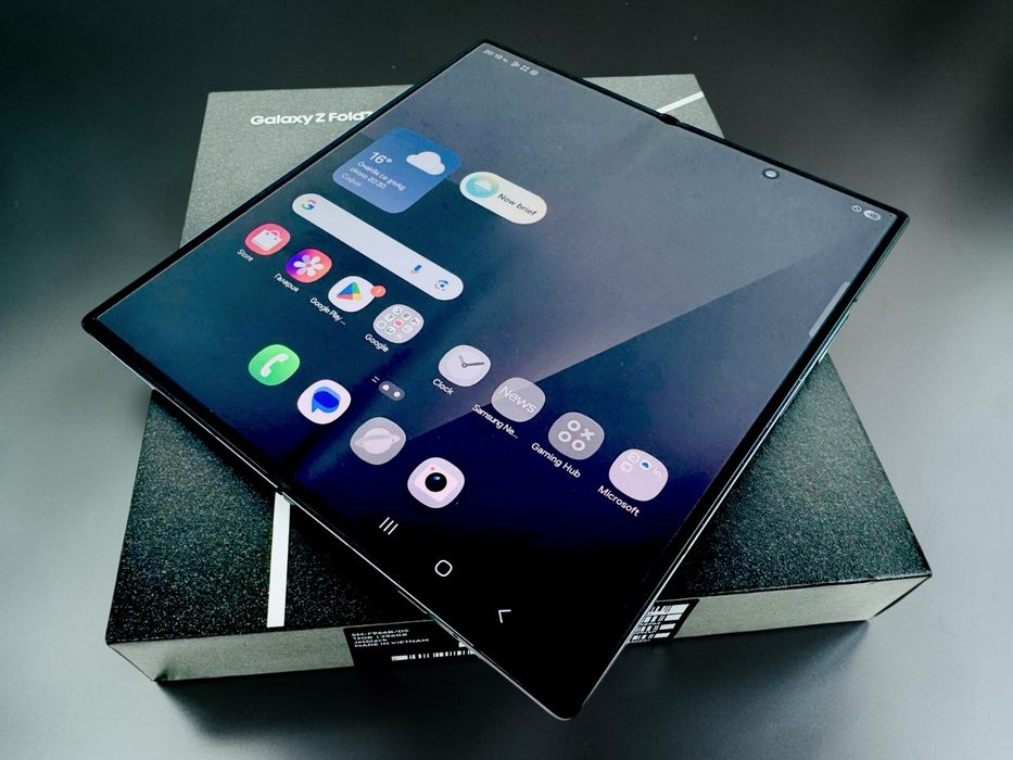 Samsung Galaxy Z Fold 7 5G 256GB Black Перфектен! 100% Battery! Гаранция!