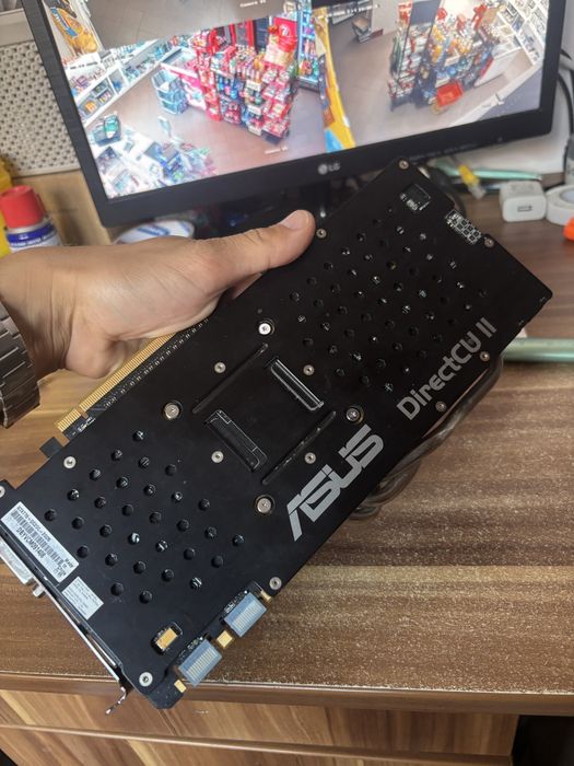 Placa video NVIDIA GTX 770 OC 2gb