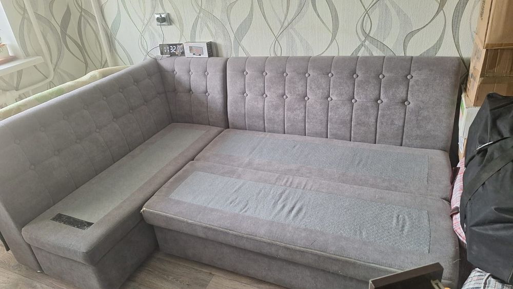 Диван. Срочно. Торг