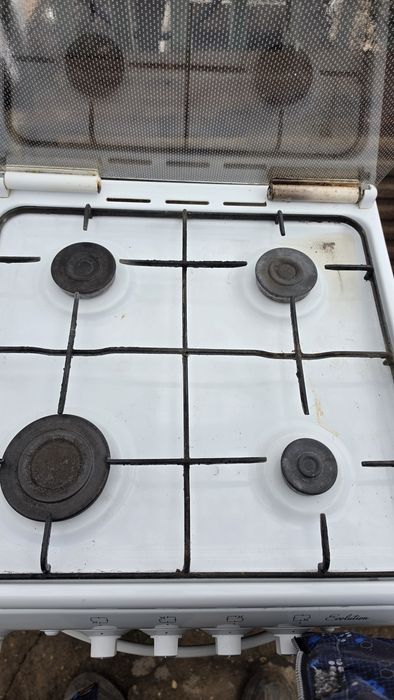 Продам газ.плиту