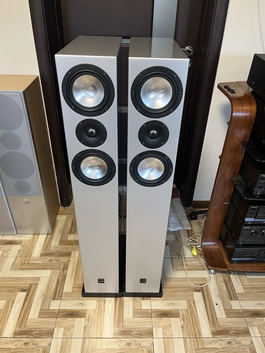 Boxe Canton  Karat M90 DC