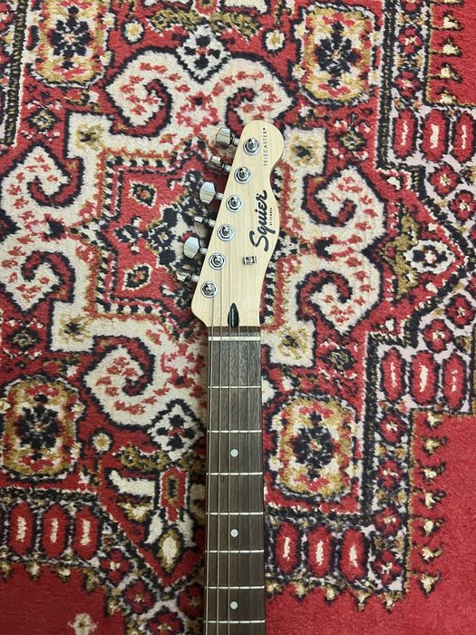 Электрогитара Squier Telecaster