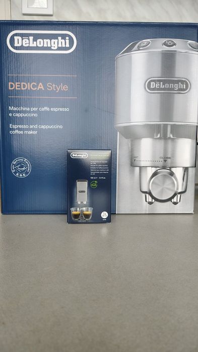 Кафе машина Делонги