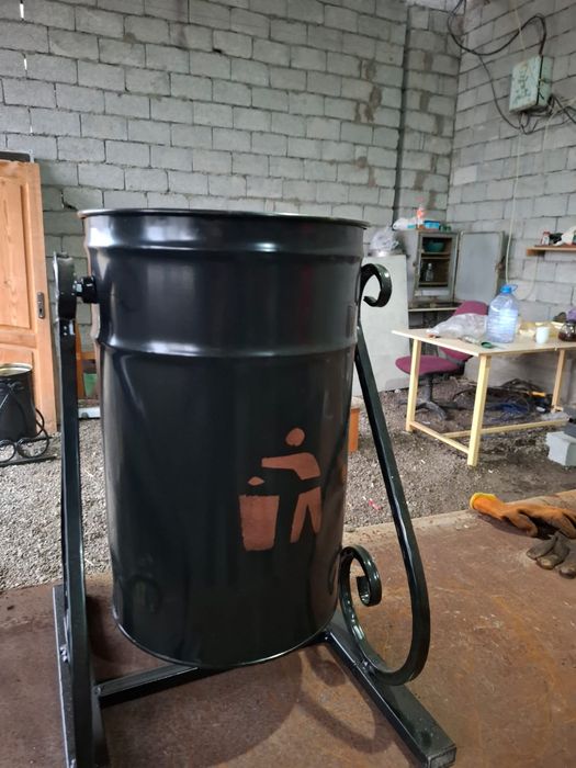 Урна, для мусора.Железная.