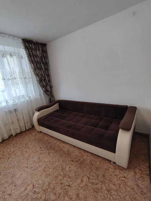 Продам диван с креслом