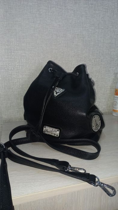 Сумка черная вместительная