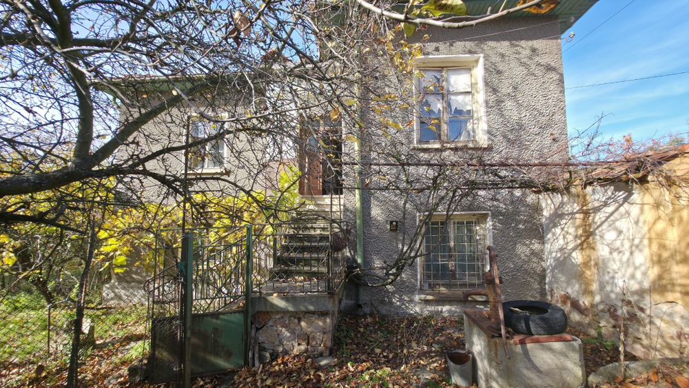 Продава се Къща в с. Гълъбник, Област Перник - 118 кв.м за 441 €/кв.м - Снимка #3