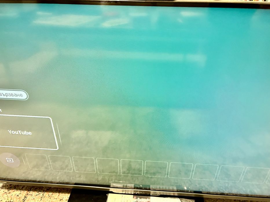 TOSHIBA 43 инча SMART TV (чисто нов)