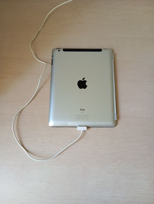 IPad Model 1430.  Apple