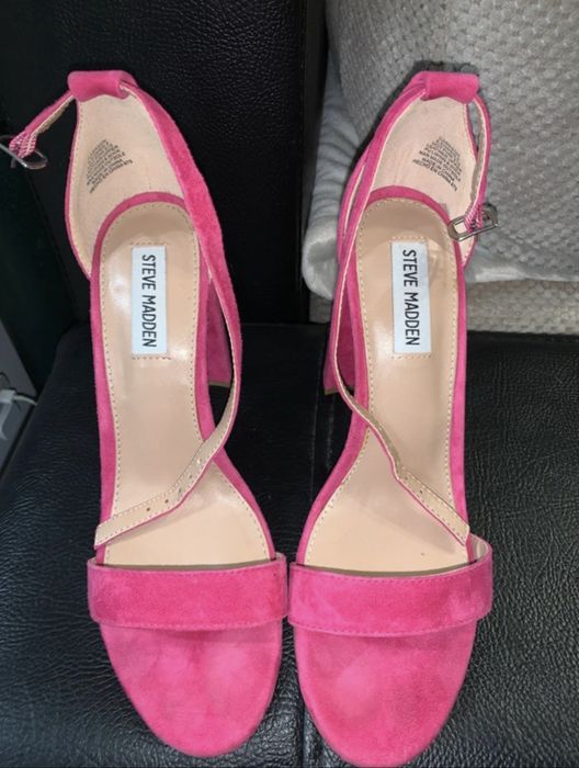 Sandale roz din piele