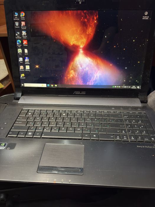 Ноутбук ASUS ссд