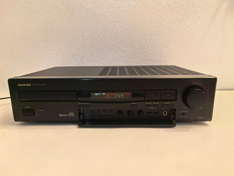 CD receiver Onkyo CR 70R amplificare