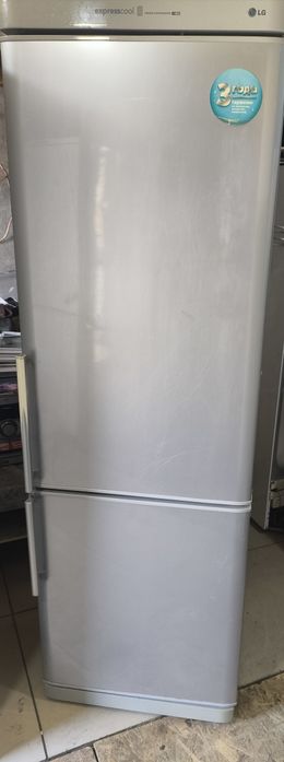 Холодильник LG высота 1,8м
