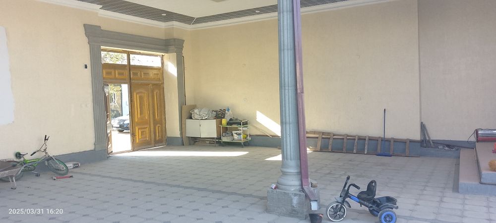 Срочна сотилади ховли