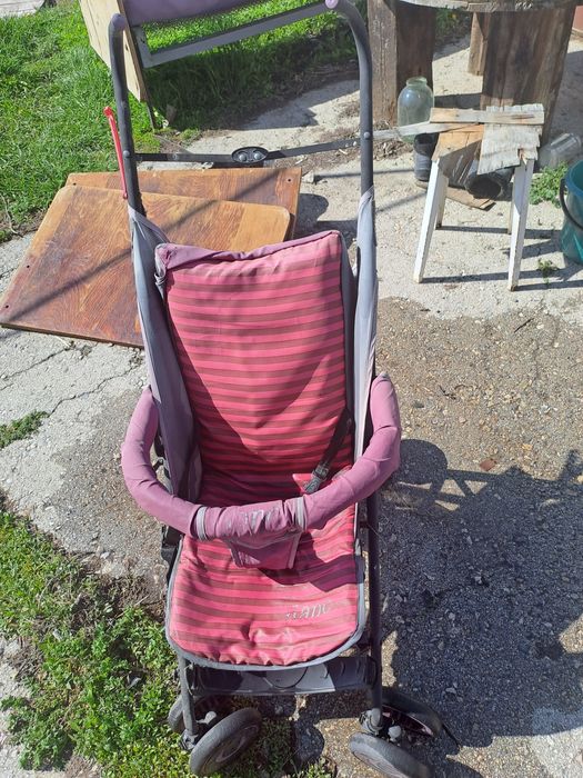 Продам две детские коляски.