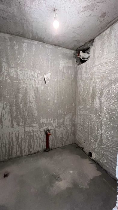 Продава се Тристаен апартамент в София, Левски - 82 кв.м за 2220 €/кв.м - Снимка #8