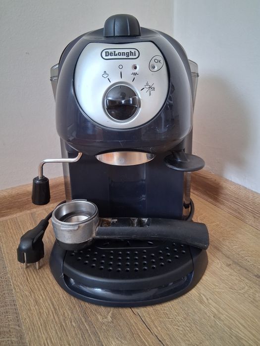 Кафемашина Делонги