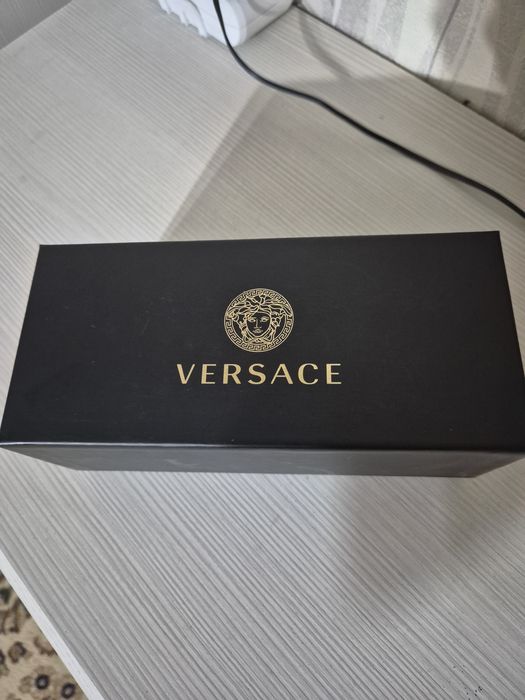 Солнцезащитные очки VERSACE оригинал!