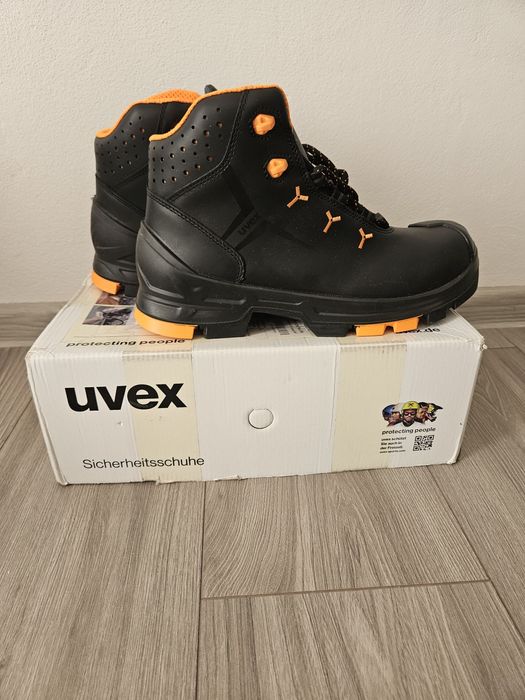 Bocanci ( pantofi)  protectie Uvex, 6503, bombeu compozit, marimea 43