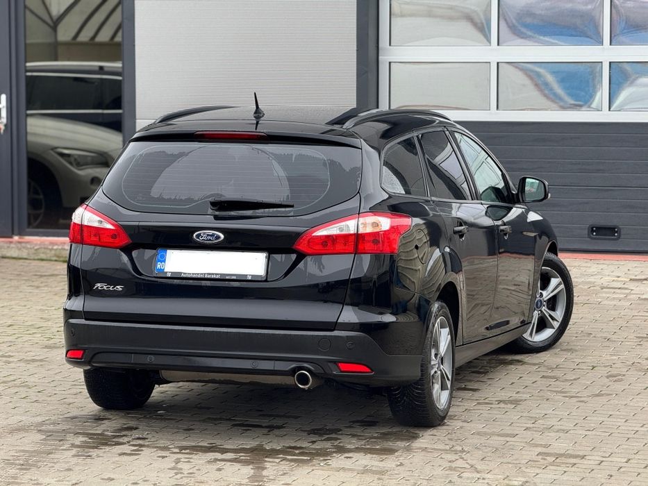 Ford Focus 2014 2.0 TDCI Cutie automata/Echipare Ghia/Distributie și ulei la cutie schimbate recent