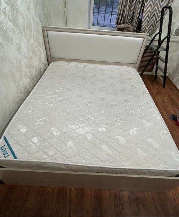Продаю двухспальный кровать