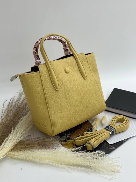 Женские сумочки по доступной цене