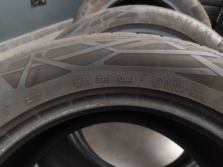 2бр Летни Гуми 235 55 17 - Continental