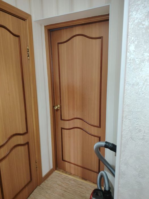 Отдам бесплатно двери