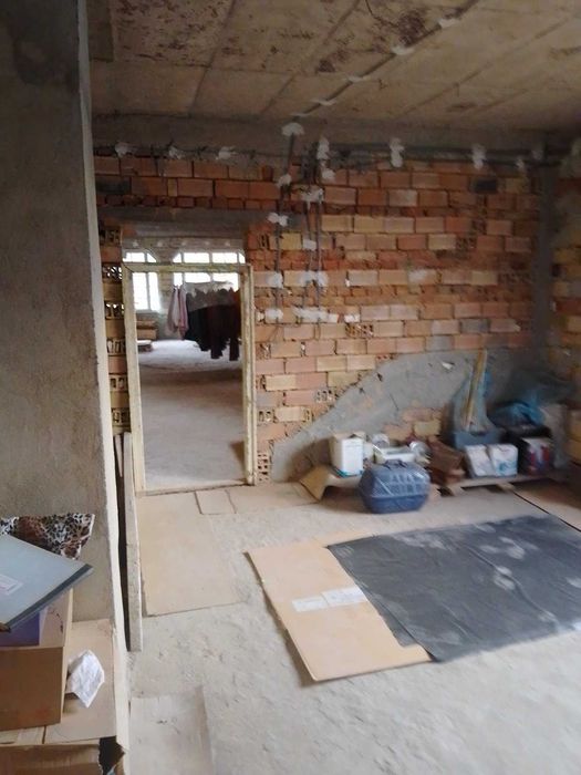 Продава се Къща в Разград, Орел - 684 кв.м за 317 €/кв.м - Снимка #6