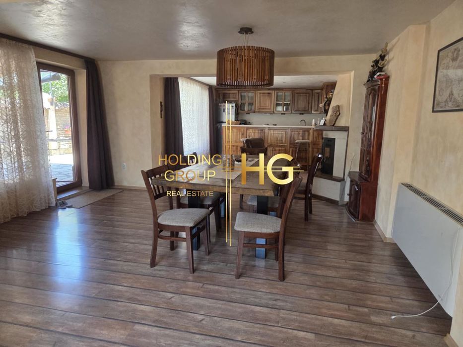 Продава се Къща в с. Звездица, Област Варна - 226 кв.м за 2102 €/кв.м - Снимка #3