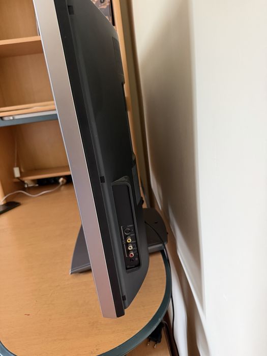 Телевизио Toshiba