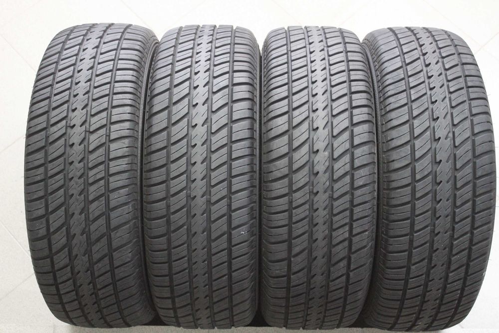 215/70-14 Cooper Cobra